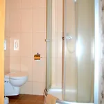 شقة Apartamenty Willa Nimfa