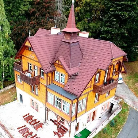 Apartamento Willa Nimfa Apartamenty rodzinne również pensjonat na wyłączność *