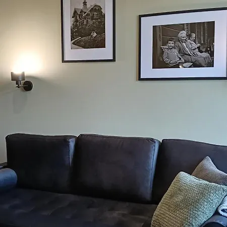 Apartamenty W Willi Nimfa アパート シクラルスカ・ポレンバ