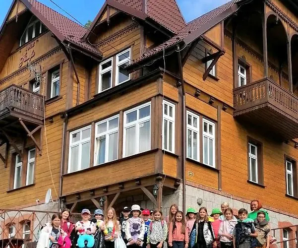 Apartamenty W Willi Nimfa シクラルスカ・ポレンバ