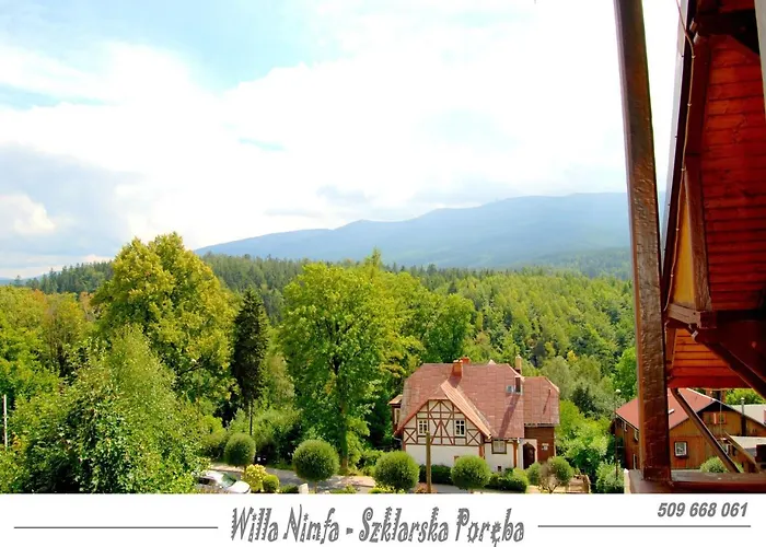 Apartamenty W Willi Nimfa アパート