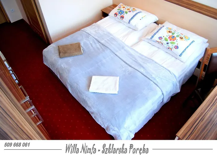 Apartamenty W Willi Nimfa アパート